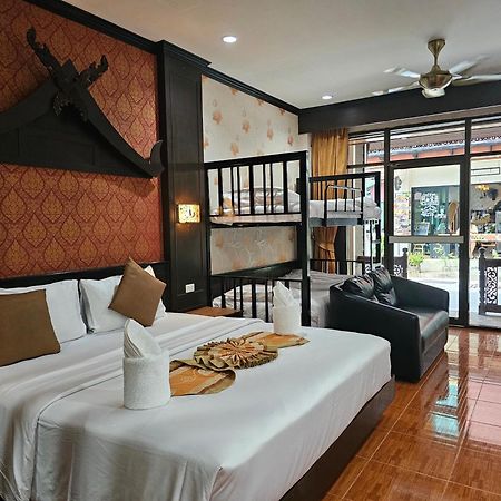 Nanai 2 Residence Patong Phuket エクステリア 写真