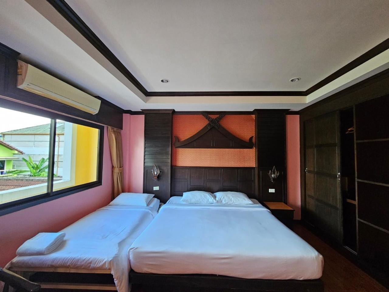 Nanai 2 Residence Patong Phuket エクステリア 写真